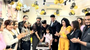 লন্ডন স্কুল অব বারবারিং কলকাতায় একটি প্রধান প্রশিক্ষণ কেন্দ্র চালু করতে ইউ একাডেমির সাথে অংশীদারিত্ব করেছে….।