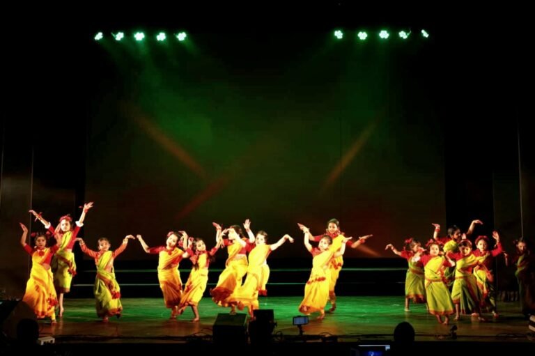 রুদ্রাগ্নি ক্রিয়েটিভ এন্ড ক্লাসিক্যাল ড্যান্স একাডেমির পনেরো বছর পূর্তি উৎসব….।