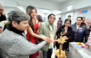 কলকাতায় ২৫ বছরের স্বাস্থ্যসেবার যাত্রা উদযাপন করল ডঃ বাত্রা’স® মিন্টো পার্ক ক্লিনিকে আন্তর্জাতিক সৌন্দর্যবর্ধক চিকিৎসার সূচনা করলেন বিশিষ্ট ক্যান্সার বিশেষজ্ঞ ডঃ মধুছন্দা কর…।