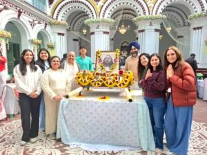 আনন্দ সংঘের উদ্যোগে দেশ বিদেশের ভক্তদের নিয়ে কলকাতায় মহা সমারোহে উদযাপিত হল পরমহংস যোগানন্দের ১৩৩ তম জন্মবার্ষিকী।