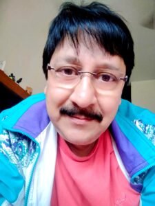 পোকা – রাস্তায় বের হলে ঘেন্না বাড়ে নিজের প্রতি…।