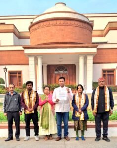 পাঠ্যপুস্তকে ভারতীয় ইতিহাস পরিবর্তনে হিন্দুমহাসভার উদ্যোগ এবং রাষ্ট্রপতির অনুমোদন….।