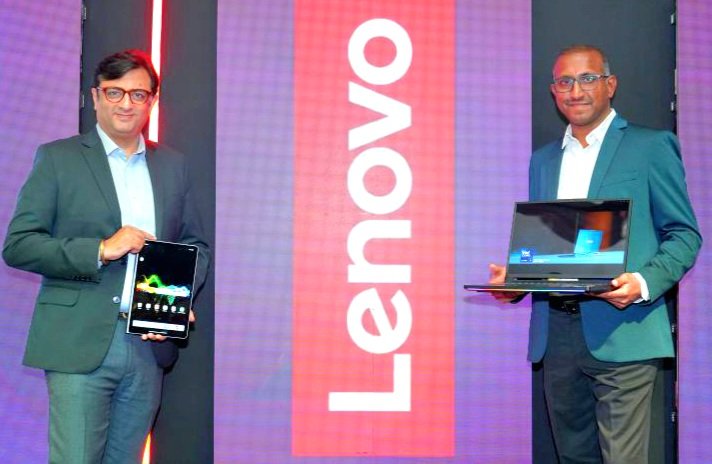 লেনোভো কলকাতায় এআই-চালিত পিসি, গেমিং ডিভাইস এবং ট্যাবলেট প্রদর্শন করেছে….।