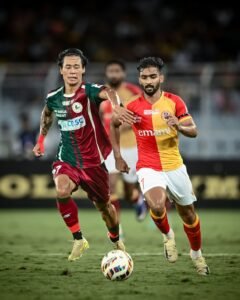 ডার্বি ম্যাচ ড্র, ভারত সেরা আশা জিইয়ে রাখল দুই প্রধান….।