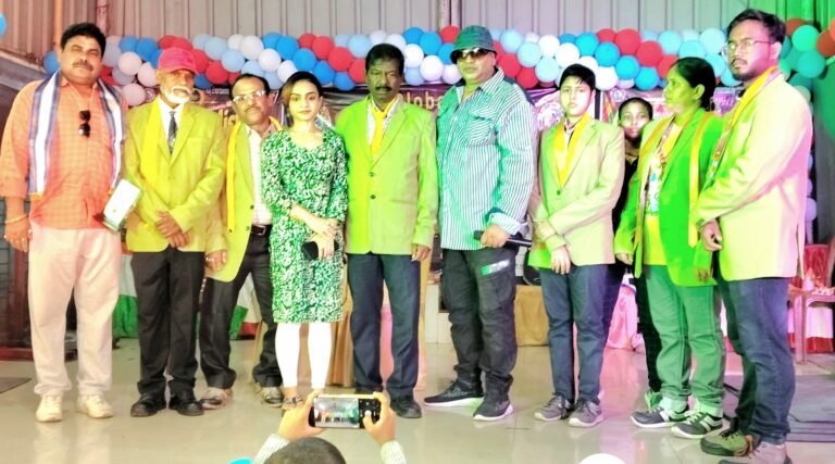 পশ্চিমবঙ্গে আয়োজিত হল জাতীয় ও আন্তর্জাতিক স্তরের ন্যাচারাল আয়রন লিফটিং ও বডি বিল্ডিং প্রতিযোগিতা…।