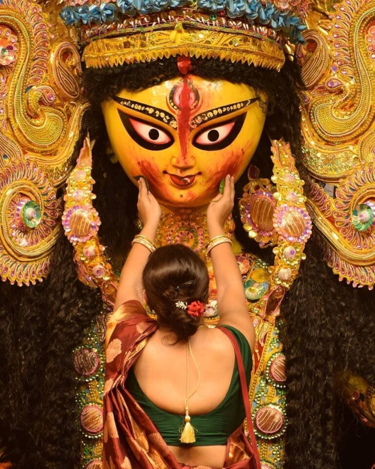 মাগো তুমি  ফিরে এসো আবার…।